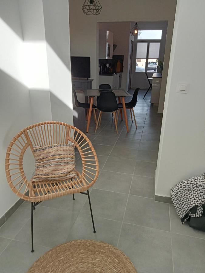 Ferienwohnung Chez Jean.Mi Millas Exterior foto
